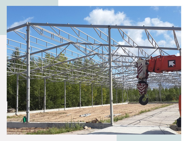 Строительство конюшен в Красногорск от 610 руб. под ключ